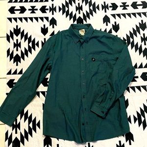 NWT L.L. Bean Slightly Fitted Mens Button Down